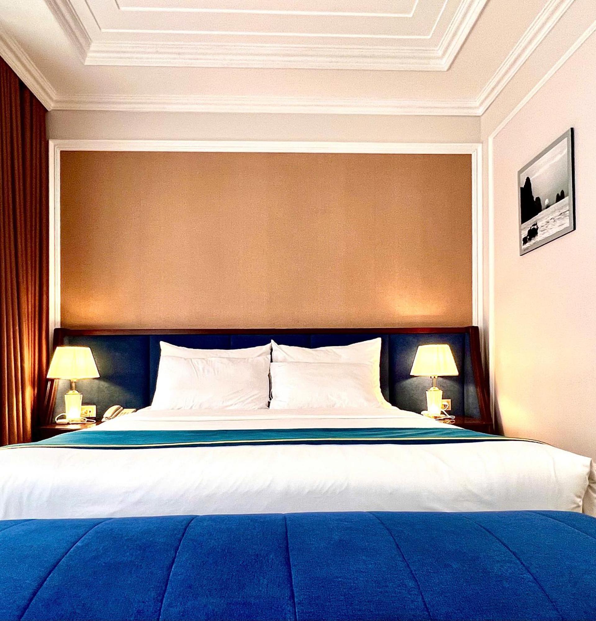 Rubyqueen Halong Hotel Ha Long Esterno foto
